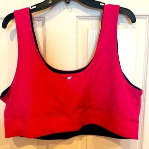 # Fabletics Reversible 3X sports bra